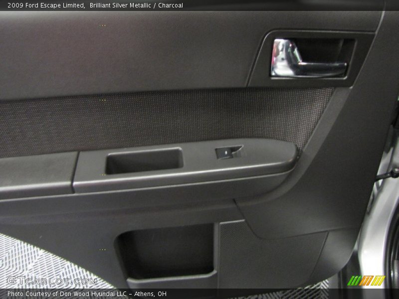 Brilliant Silver Metallic / Charcoal 2009 Ford Escape Limited