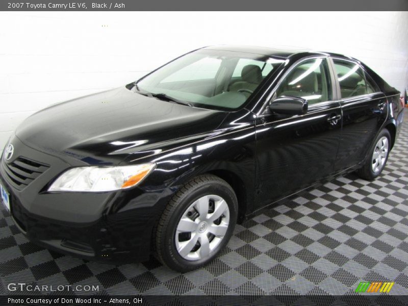 Black / Ash 2007 Toyota Camry LE V6