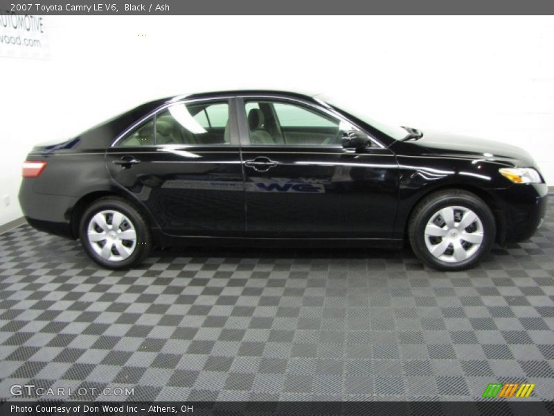 Black / Ash 2007 Toyota Camry LE V6