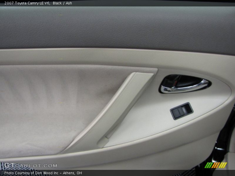 Black / Ash 2007 Toyota Camry LE V6