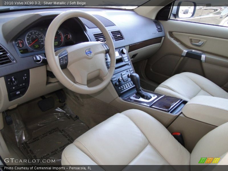 Silver Metallic / Soft Beige 2010 Volvo XC90 3.2