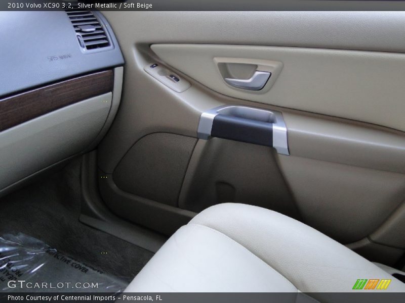 Silver Metallic / Soft Beige 2010 Volvo XC90 3.2