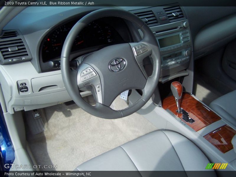 Blue Ribbon Metallic / Ash 2009 Toyota Camry XLE