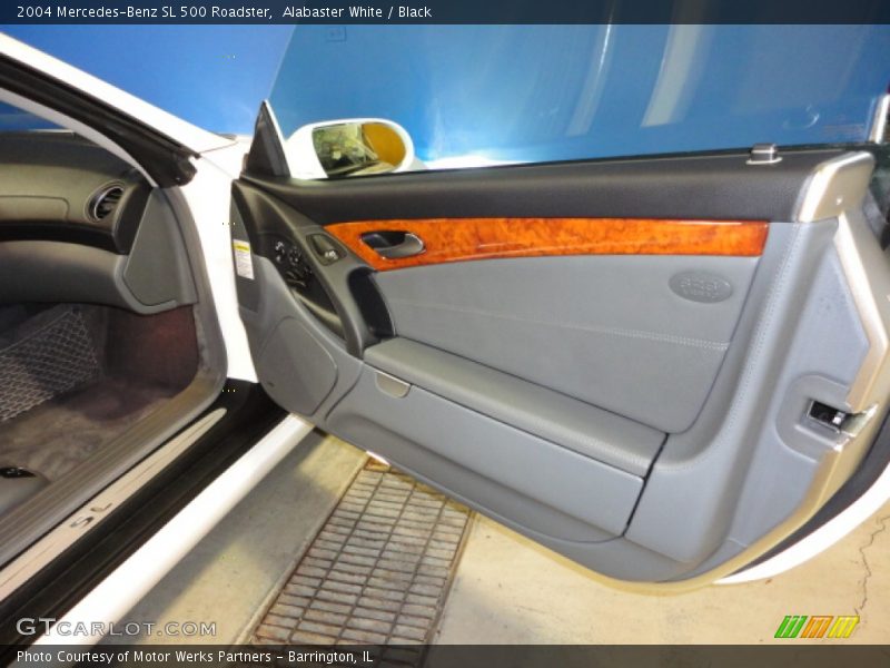 Alabaster White / Black 2004 Mercedes-Benz SL 500 Roadster