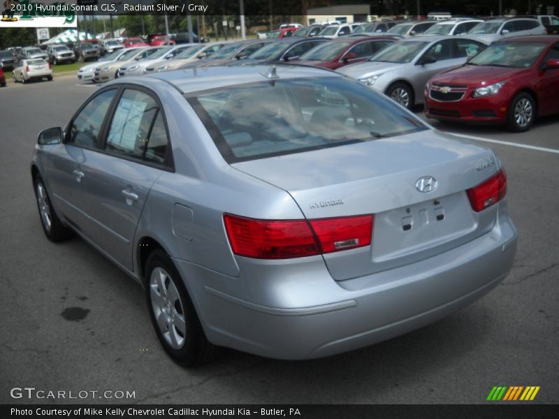Radiant Silver / Gray 2010 Hyundai Sonata GLS
