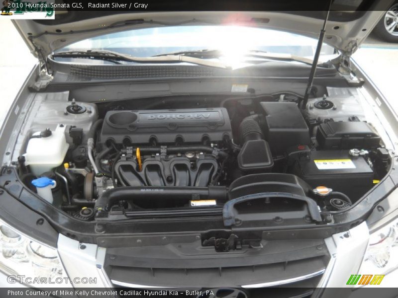 Radiant Silver / Gray 2010 Hyundai Sonata GLS