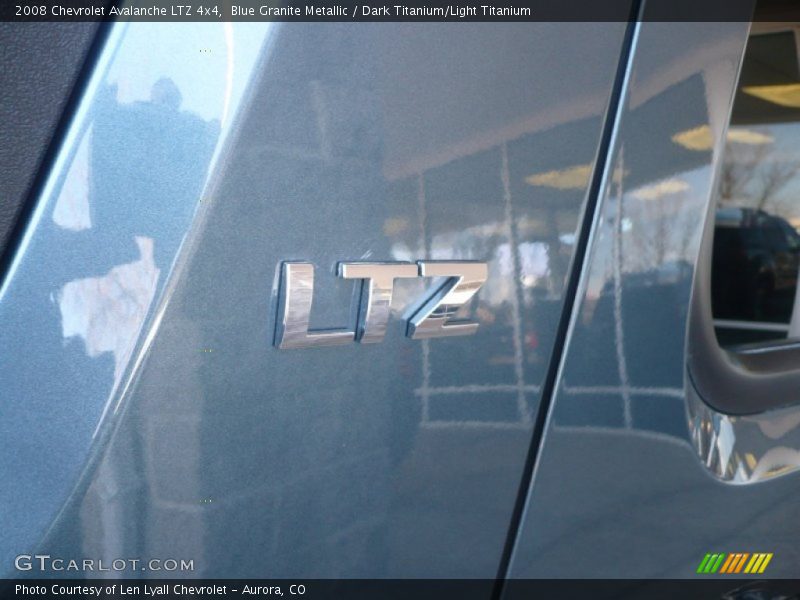 Blue Granite Metallic / Dark Titanium/Light Titanium 2008 Chevrolet Avalanche LTZ 4x4