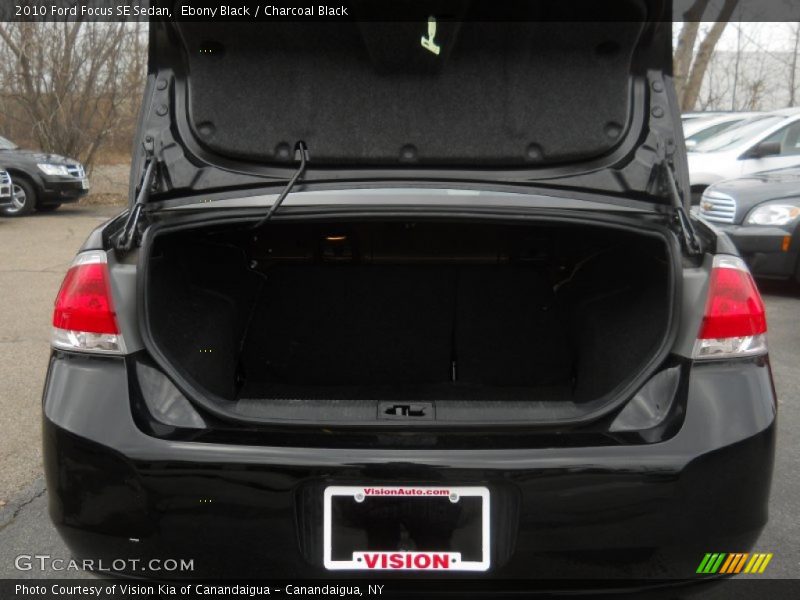 Ebony Black / Charcoal Black 2010 Ford Focus SE Sedan