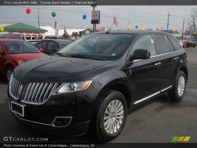 Tuxedo Black Metallic / Charcoal Black 2011 Lincoln MKX AWD