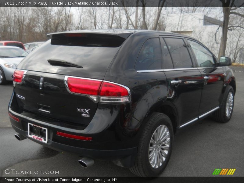 Tuxedo Black Metallic / Charcoal Black 2011 Lincoln MKX AWD