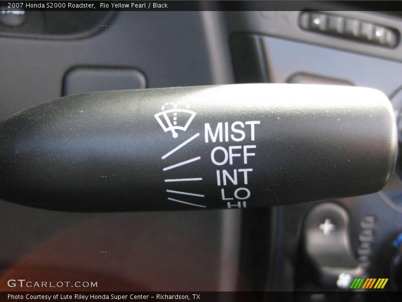 Rio Yellow Pearl / Black 2007 Honda S2000 Roadster