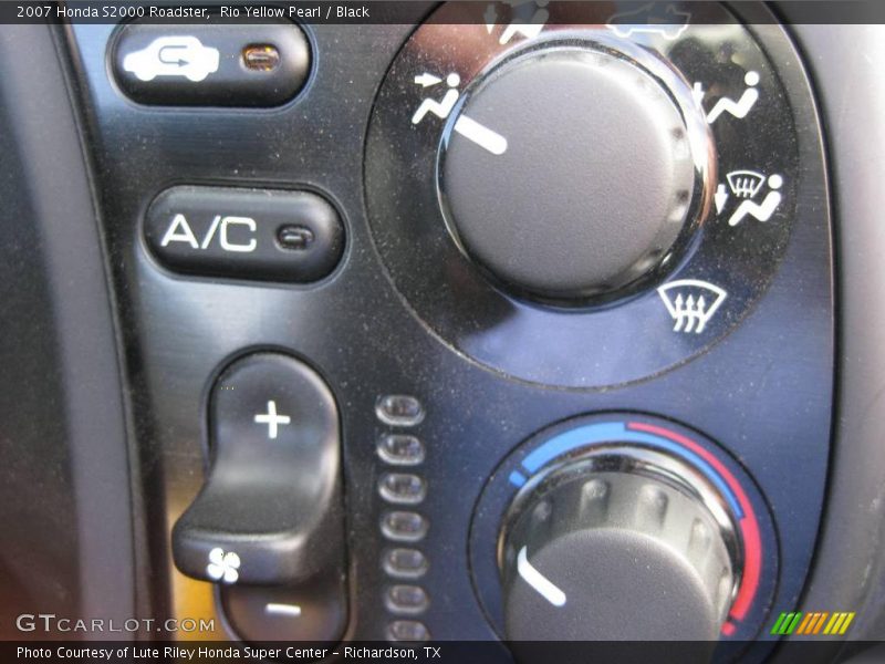 Rio Yellow Pearl / Black 2007 Honda S2000 Roadster