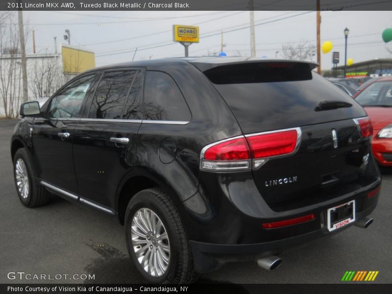 Tuxedo Black Metallic / Charcoal Black 2011 Lincoln MKX AWD