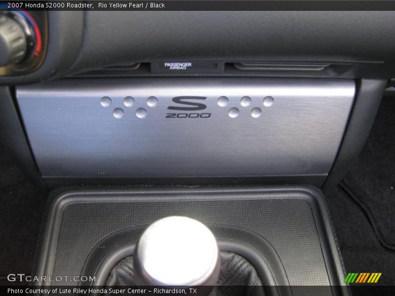 Rio Yellow Pearl / Black 2007 Honda S2000 Roadster