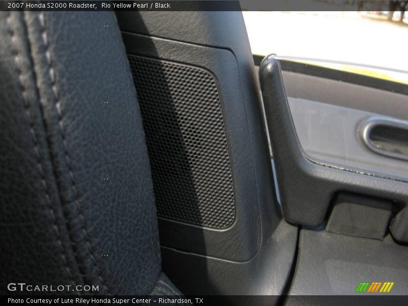 Rio Yellow Pearl / Black 2007 Honda S2000 Roadster