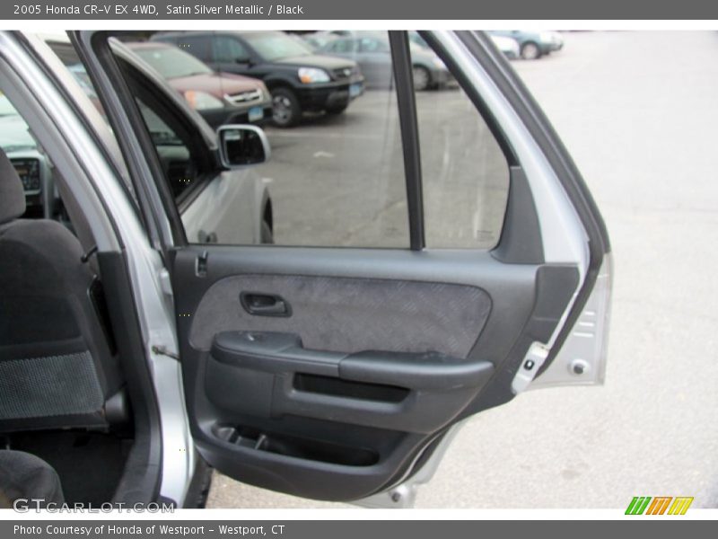 Door Panel of 2005 CR-V EX 4WD