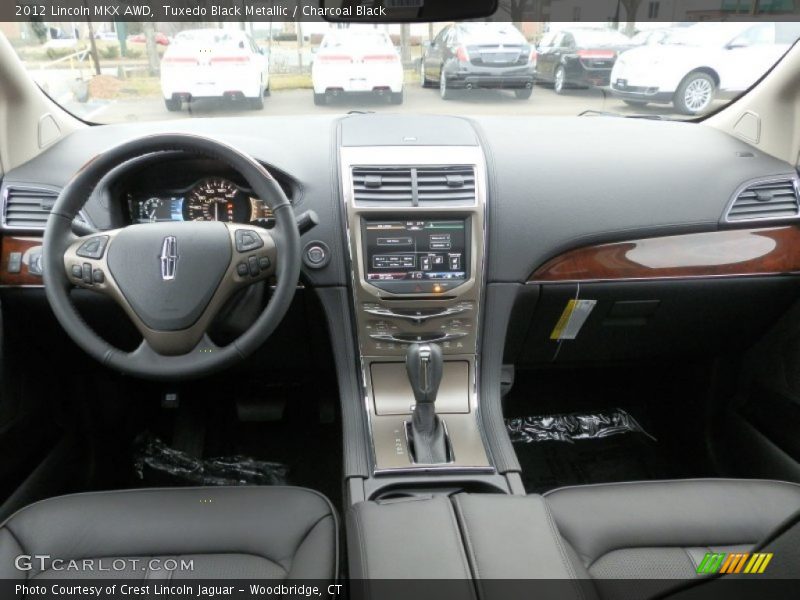 Dashboard of 2012 MKX AWD