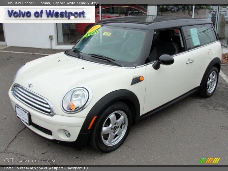 Pepper White / Black/Grey 2009 Mini Cooper Clubman