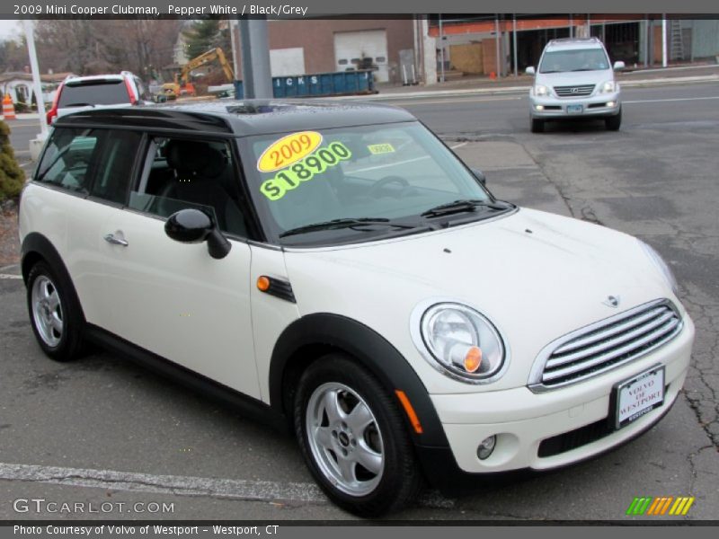 Pepper White / Black/Grey 2009 Mini Cooper Clubman