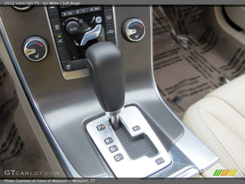Ice White / Soft Beige 2012 Volvo S60 T5
