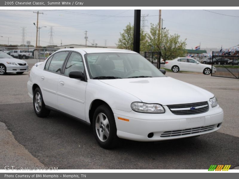 Summit White / Gray 2005 Chevrolet Classic