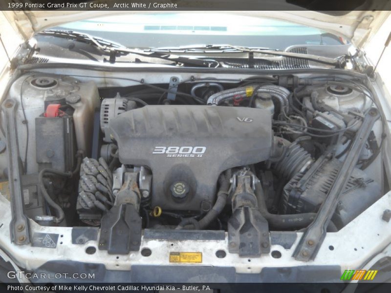 Arctic White / Graphite 1999 Pontiac Grand Prix GT Coupe
