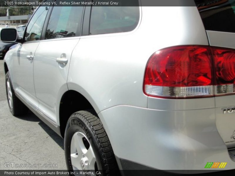 Reflex Silver Metallic / Kristal Grey 2005 Volkswagen Touareg V6