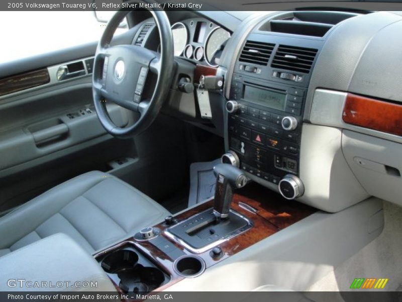  2005 Touareg V6 Kristal Grey Interior