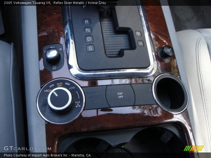 Controls of 2005 Touareg V6