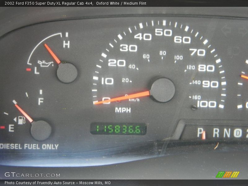 Oxford White / Medium Flint 2002 Ford F350 Super Duty XL Regular Cab 4x4