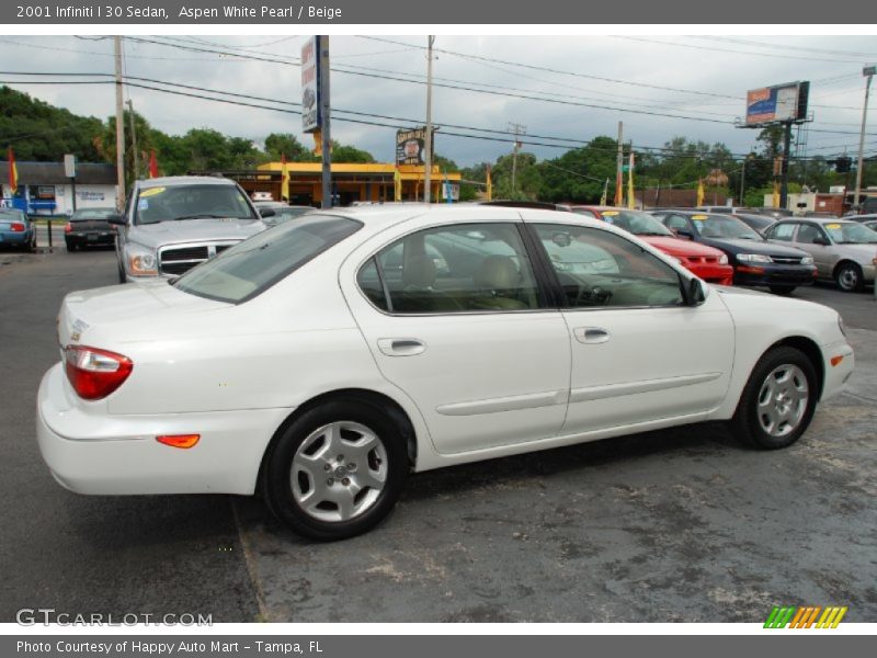 Aspen White Pearl / Beige 2001 Infiniti I 30 Sedan