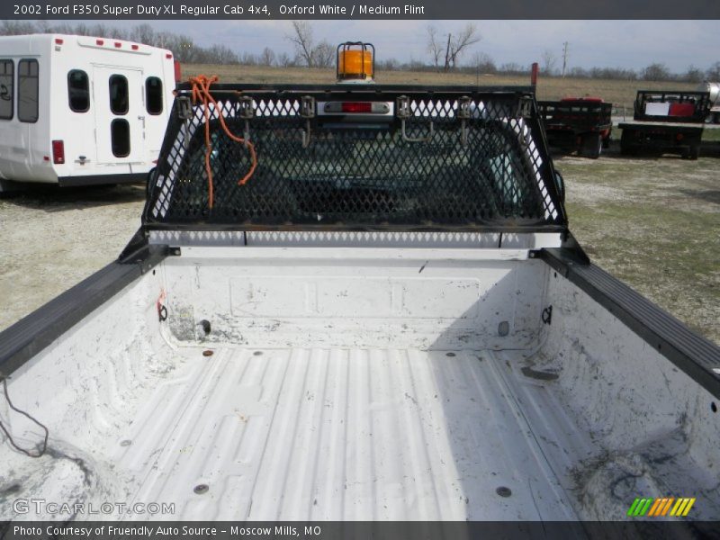 Oxford White / Medium Flint 2002 Ford F350 Super Duty XL Regular Cab 4x4