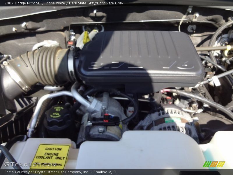 Stone White / Dark Slate Gray/Light Slate Gray 2007 Dodge Nitro SLT