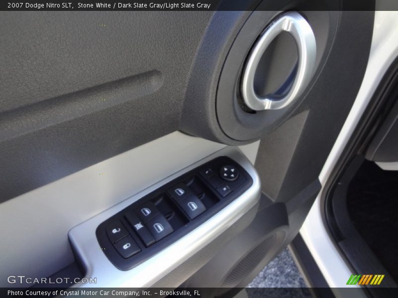 Stone White / Dark Slate Gray/Light Slate Gray 2007 Dodge Nitro SLT