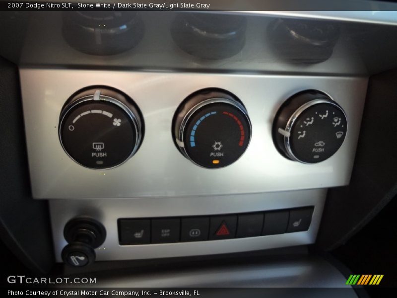 Stone White / Dark Slate Gray/Light Slate Gray 2007 Dodge Nitro SLT