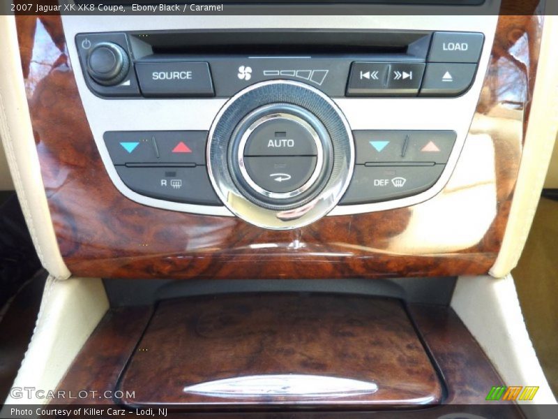 Controls of 2007 XK XK8 Coupe
