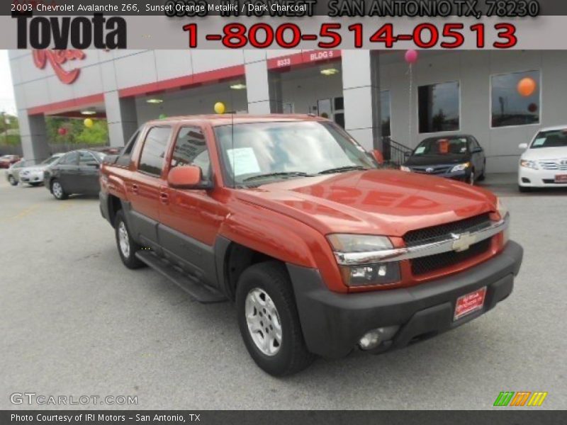 Sunset Orange Metallic / Dark Charcoal 2003 Chevrolet Avalanche Z66