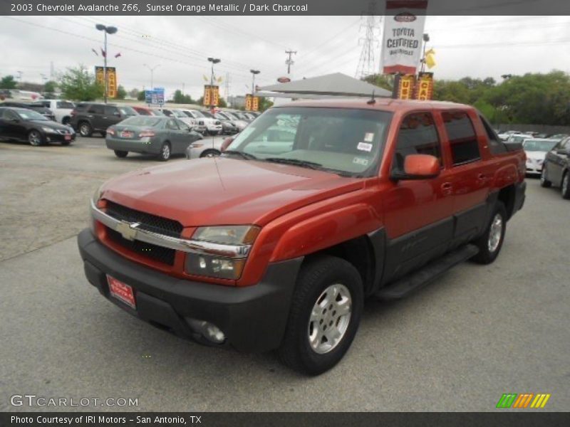 Sunset Orange Metallic / Dark Charcoal 2003 Chevrolet Avalanche Z66