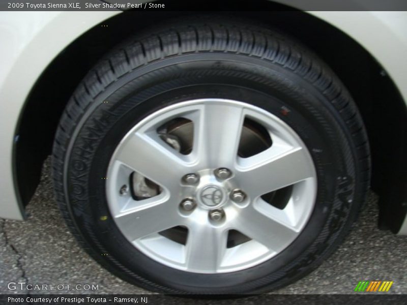 Silver Shadow Pearl / Stone 2009 Toyota Sienna XLE