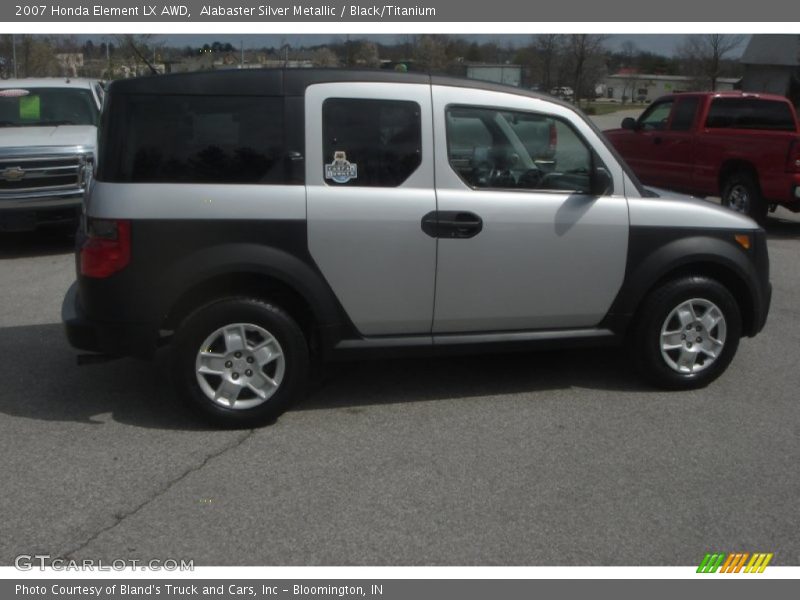 Alabaster Silver Metallic / Black/Titanium 2007 Honda Element LX AWD