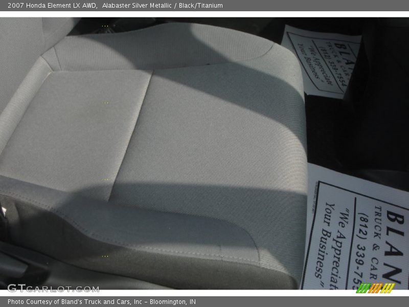 Alabaster Silver Metallic / Black/Titanium 2007 Honda Element LX AWD