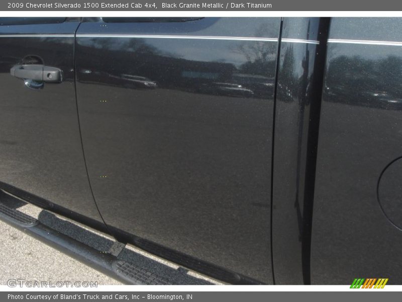 Black Granite Metallic / Dark Titanium 2009 Chevrolet Silverado 1500 Extended Cab 4x4