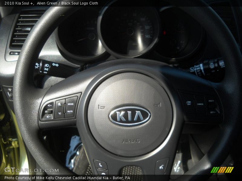 Alien Green / Black Soul Logo Cloth 2010 Kia Soul +