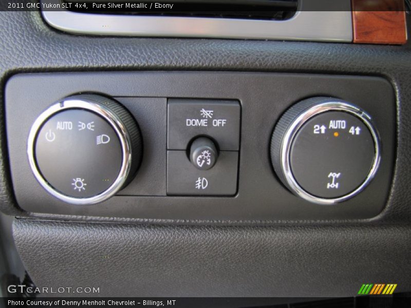 Pure Silver Metallic / Ebony 2011 GMC Yukon SLT 4x4