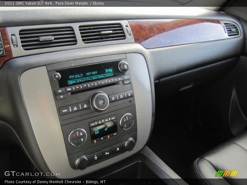 Pure Silver Metallic / Ebony 2011 GMC Yukon SLT 4x4