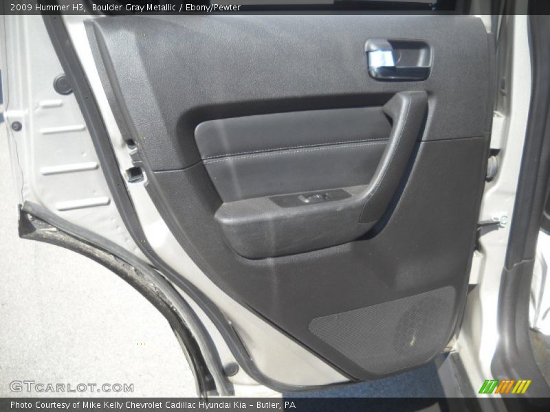 Boulder Gray Metallic / Ebony/Pewter 2009 Hummer H3