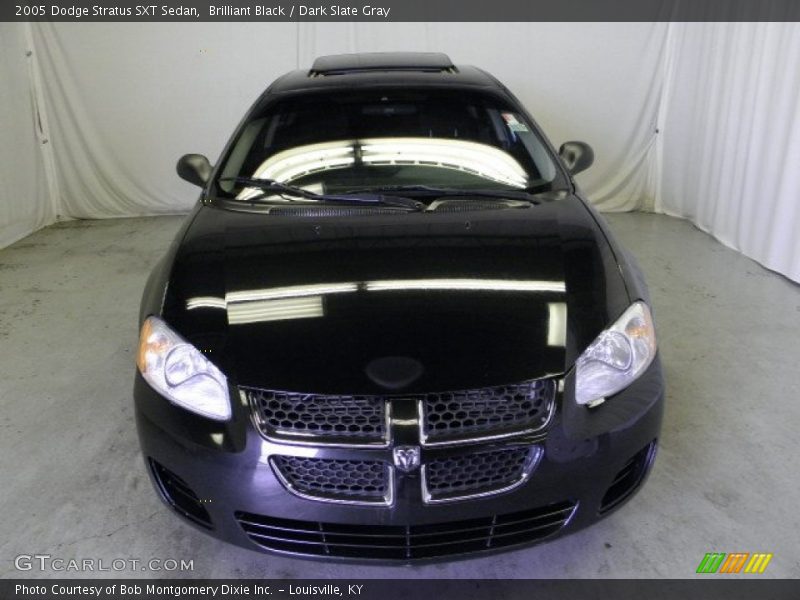 Brilliant Black / Dark Slate Gray 2005 Dodge Stratus SXT Sedan