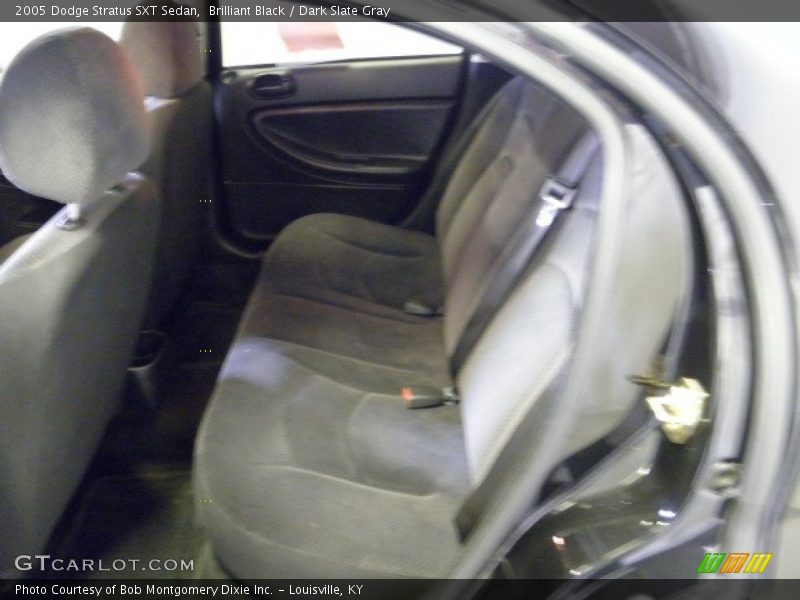 Brilliant Black / Dark Slate Gray 2005 Dodge Stratus SXT Sedan