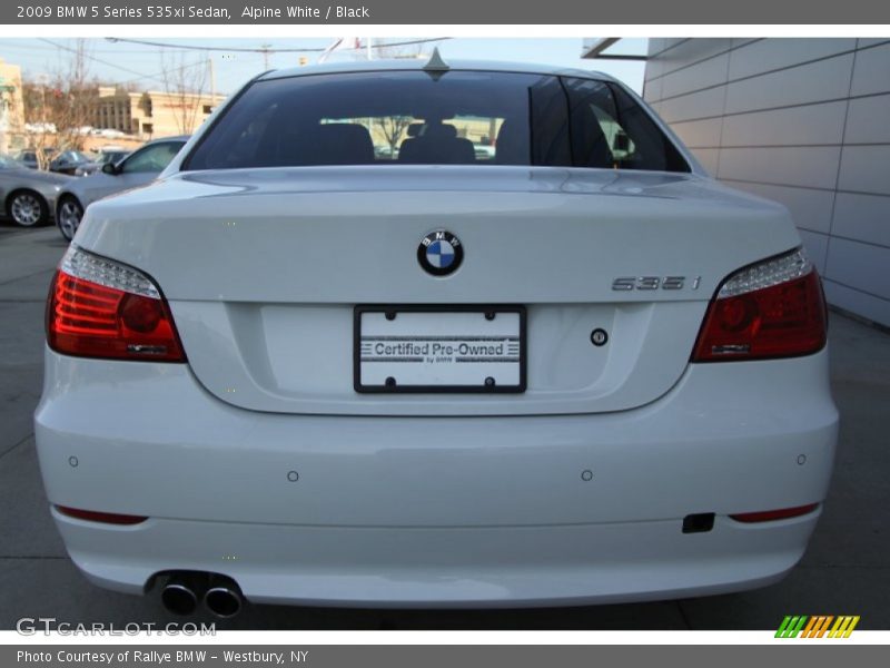Alpine White / Black 2009 BMW 5 Series 535xi Sedan