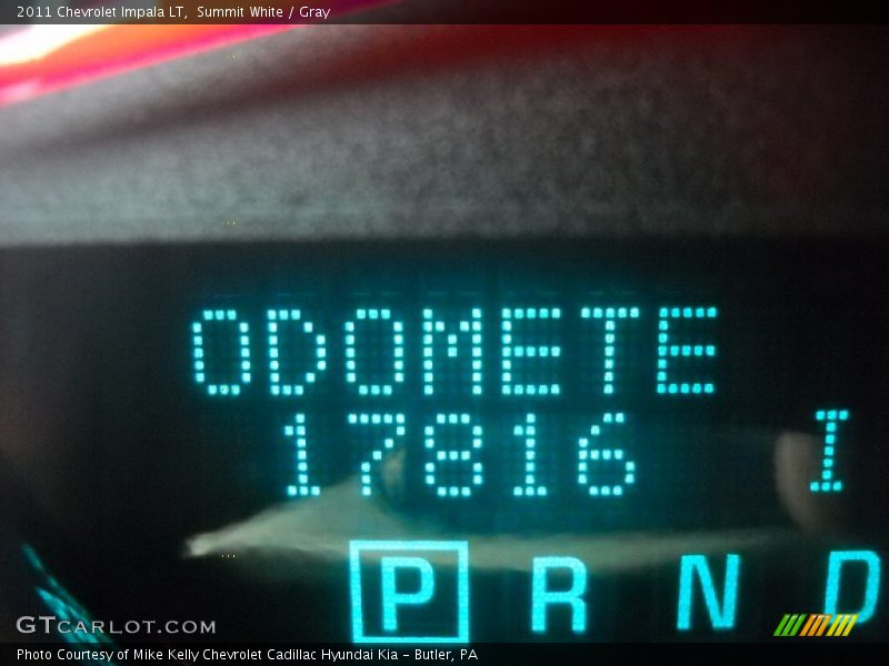 Summit White / Gray 2011 Chevrolet Impala LT